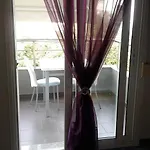Hotel Gia Banaki *