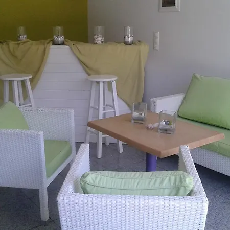 Gia Banaki Hotel